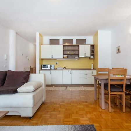 Apartma Luna ครานสกา โกรา ภายนอก รูปภาพ