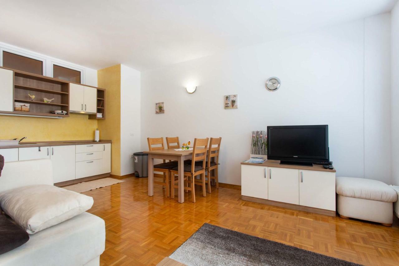 Apartma Luna ครานสกา โกรา ภายนอก รูปภาพ